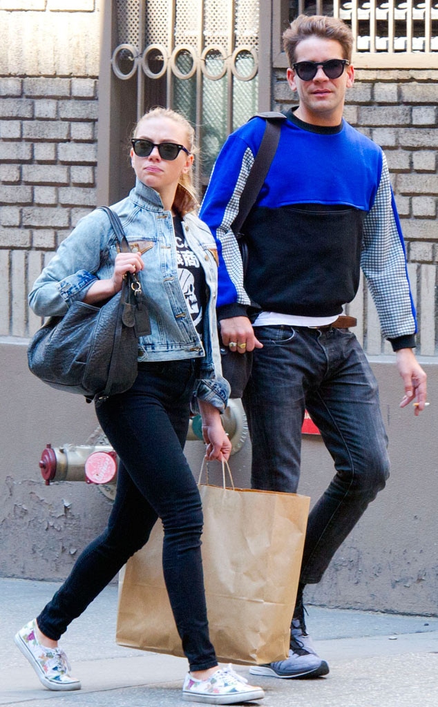 Scarlett Johansson and Romain Dauriac Keep Casual in NYC - E! Online - CA
